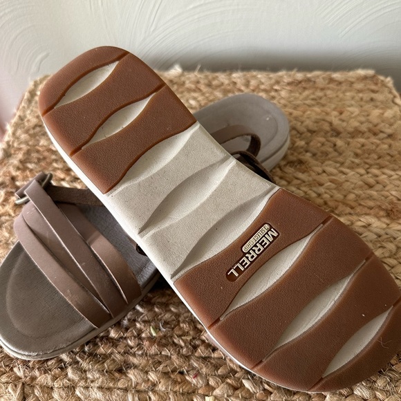 Ladies merrell leather slide sandals size 9 like new - Picture 2 of 2